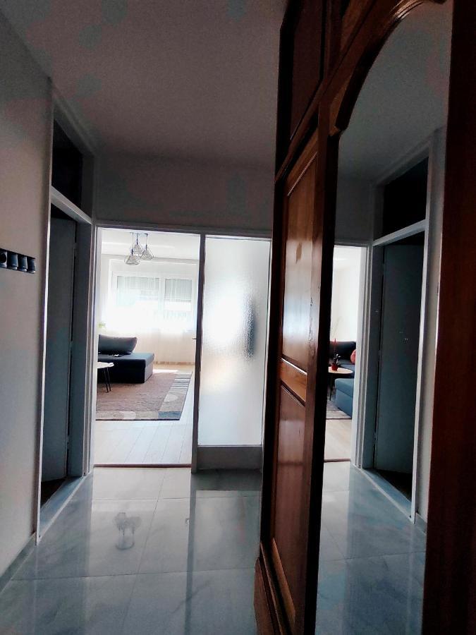 Spacious And Modern Apartment In Town Center Коніц Екстер'єр фото