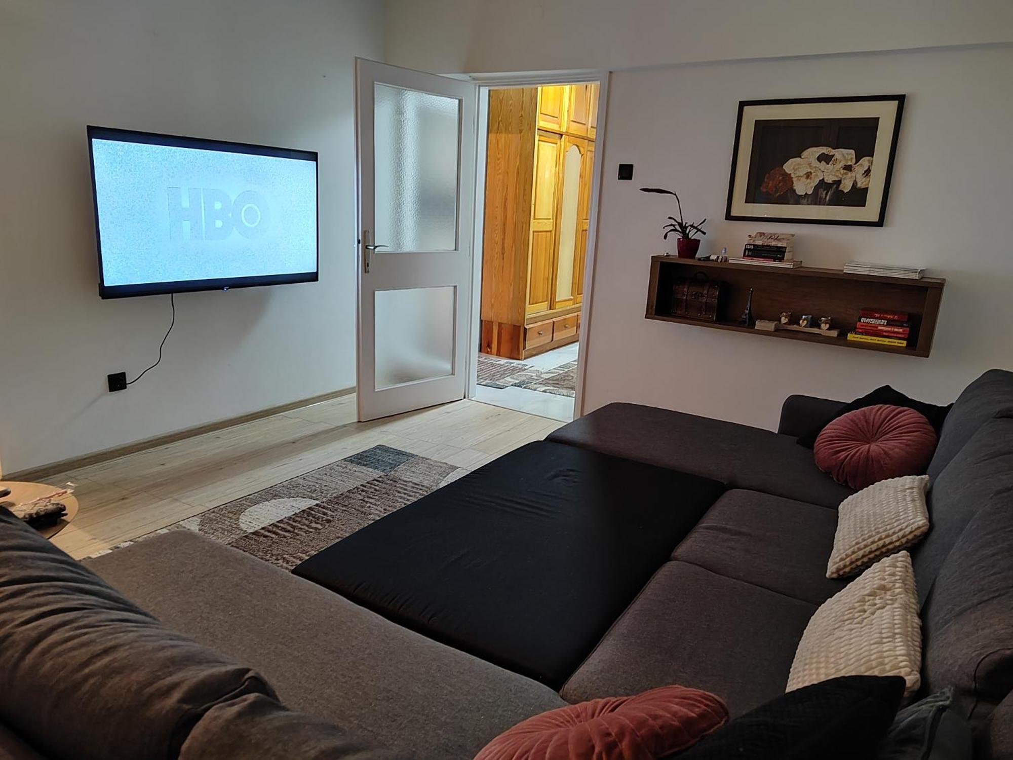 Spacious And Modern Apartment In Town Center Коніц Екстер'єр фото